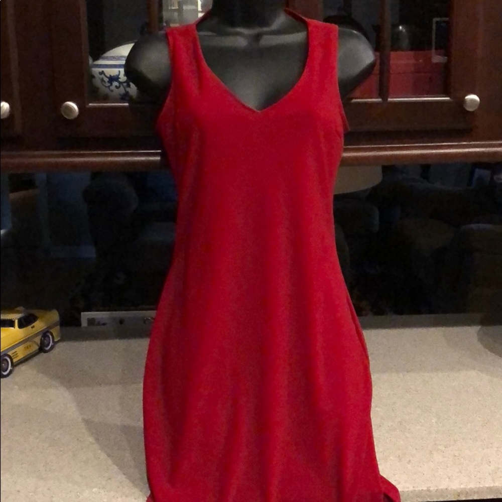 Long cocktail red dress
